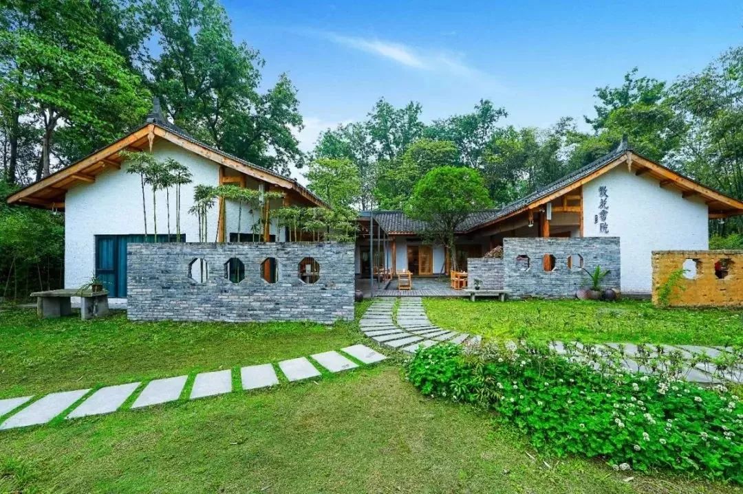 景區(qū)票務(wù)系統(tǒng)怎么節(jié)省成本？