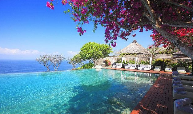 旅游景區(qū)民族風情營銷案例