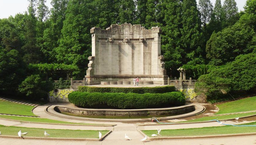 國(guó)內(nèi)著名旅游景區(qū)門票定價(jià)策略案例分析