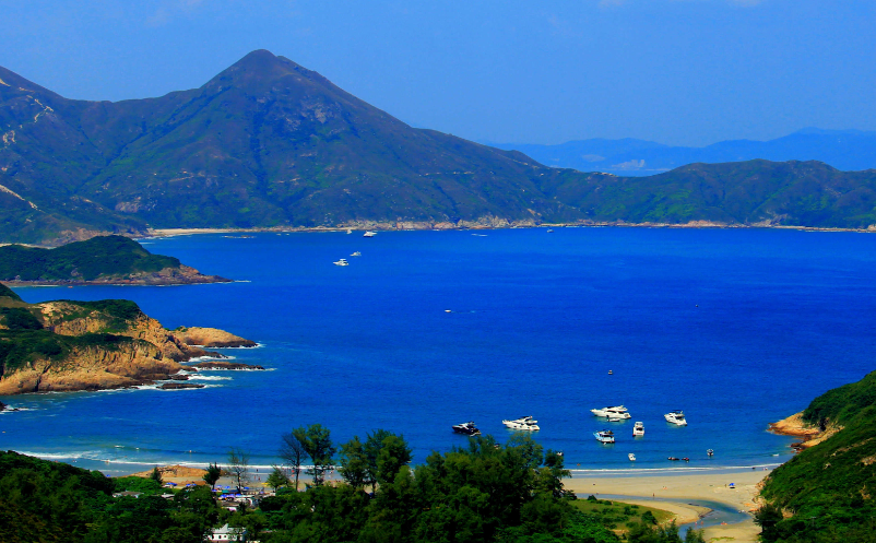 景區(qū)電子票務(wù)系統(tǒng)的員工安全意識培訓(xùn)如何實施？