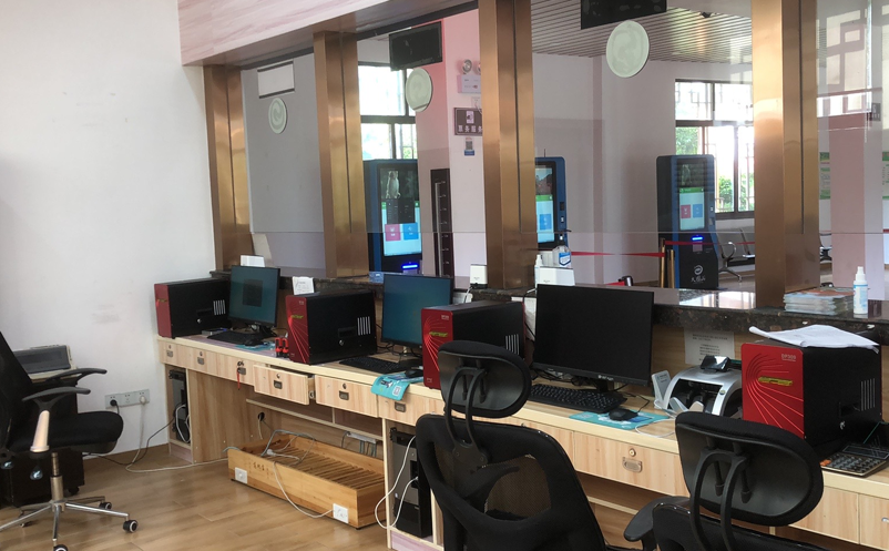 景區(qū)自助售取票機(jī)，便捷智能的門(mén)票購(gòu)票解決方案