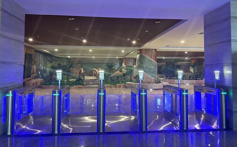 景區(qū)票務(wù)系統(tǒng)部署和實施需要多長時間，以及需要哪些技術(shù)支持？