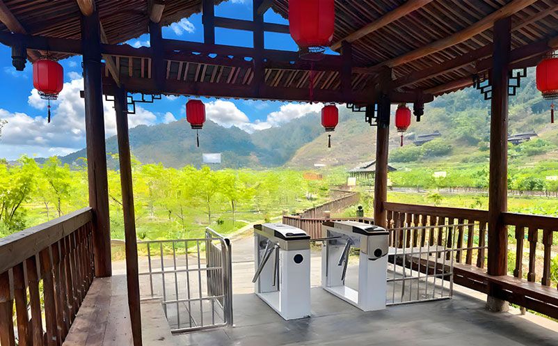 懷化芋頭古侗寨采用易景通提供的景區(qū)票務(wù)系統(tǒng)管理方案