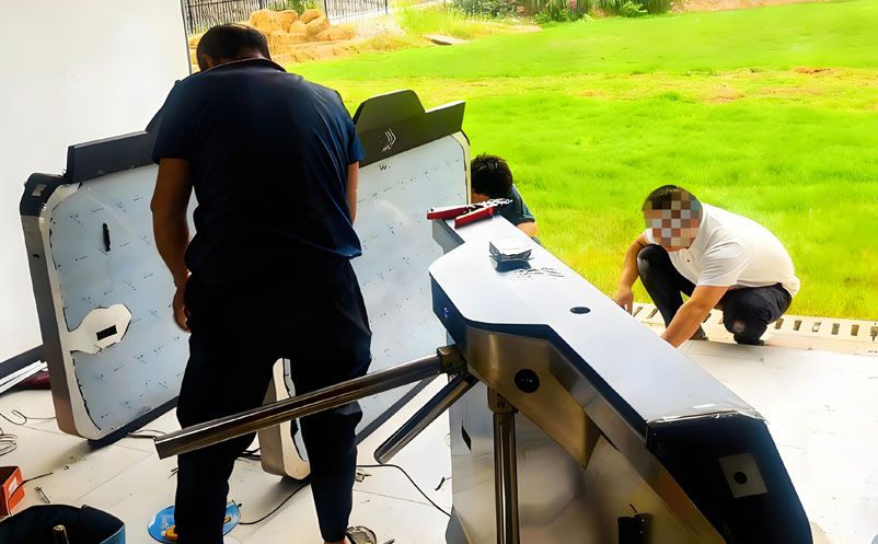 景區(qū)多入口如何通過(guò)票務(wù)系統(tǒng)實(shí)現(xiàn)客流均衡分流？