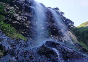 易景通景區(qū)票務(wù)系統(tǒng)和黃巖大瀑布達(dá)成合作協(xié)議